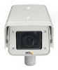 Внешняя IP66-rated IP видеокамера, IP камера, объектив 3.5-10 mm P-Iris, удалённое управление задним фокусом.max 5MP при 12 fps, 3MP при 20 fps, или HDTV 1080p при 30 fps. WDR, двусторонний звук, SD/SDHC, Power over Ethernet. Температурный режим -30°C до +50°C (IEEE 802.3af) или -40°C до +50°C при использовании AXIS T8123 High PoE Midspan. Солнцезащитный козырёк, настенный кронштейн и 5-метровый Ethernet кабель в комплекте. Midspan в комплект не входит.